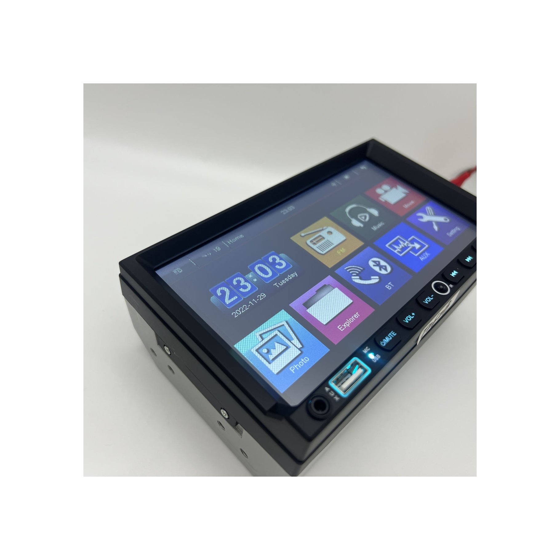 New Product Hot Sale High-Fidelity Automotive Audio Player 7 Inch Car Player