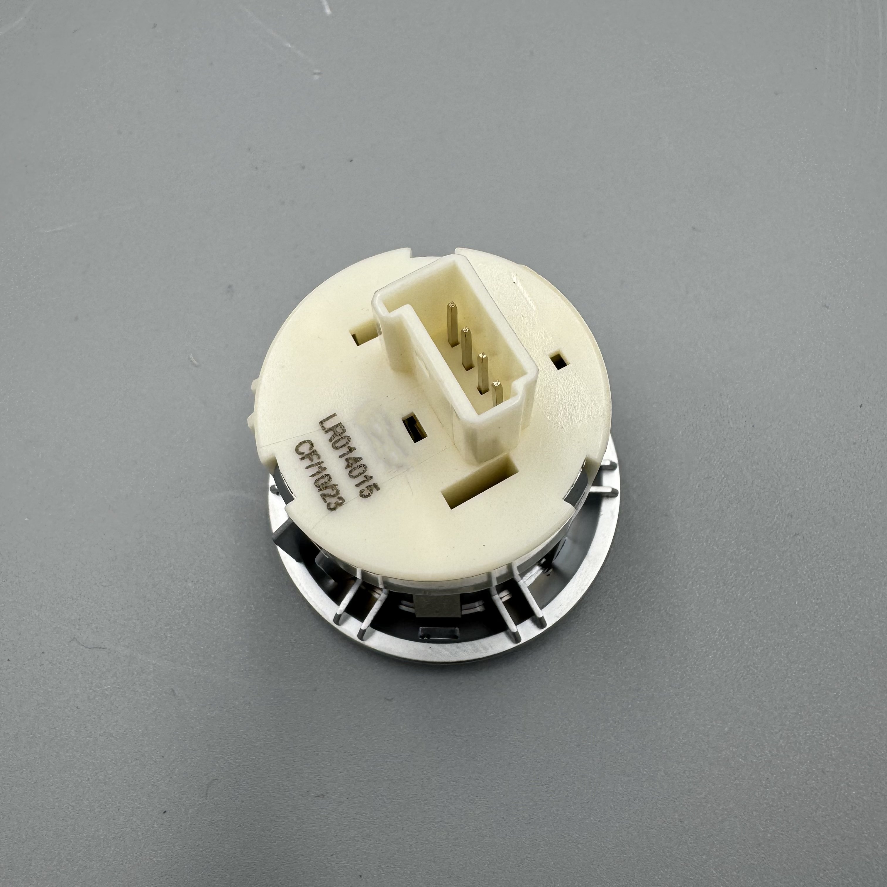 Car Engine Start Stop Keyless Ignition Switch Button LR014015 for Land Range Rover Sport 2010-13 for Land Rover Discovery 4 LR4