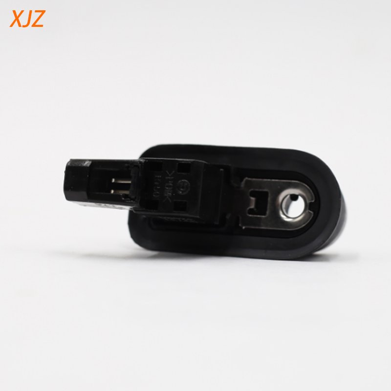 XJZ Automobile Switch C8973132080 for ISUZU JIM RuiMai D-MAX Switch Door Lamp