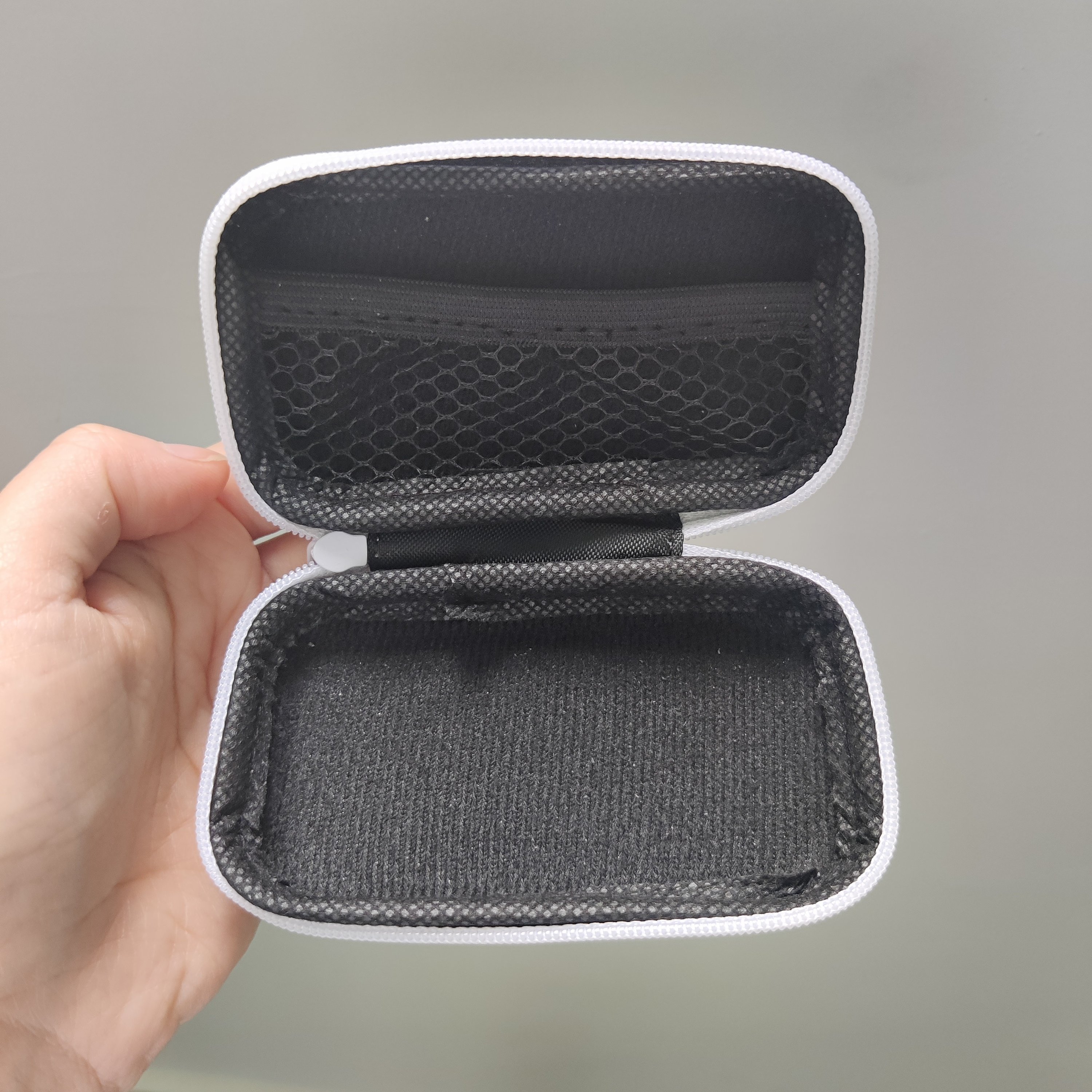 Portable Waterproof Eva Oximeter Storage Bag Special Purpose Acupressure Medical Bag for Home Car Use