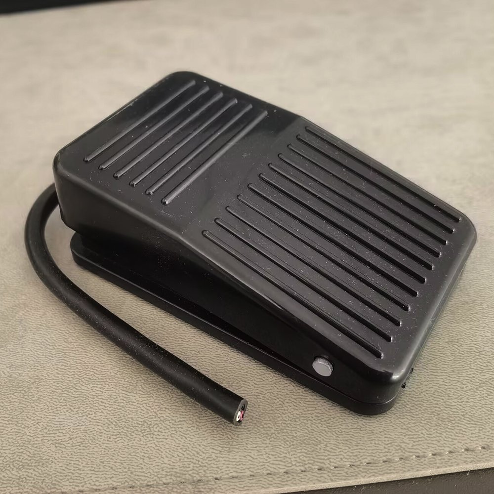 Foot Switch Plastic Pedal Foot Wired 1-3 Meter Controller AC 10A 250V Foot Pedal Switch Waterproof