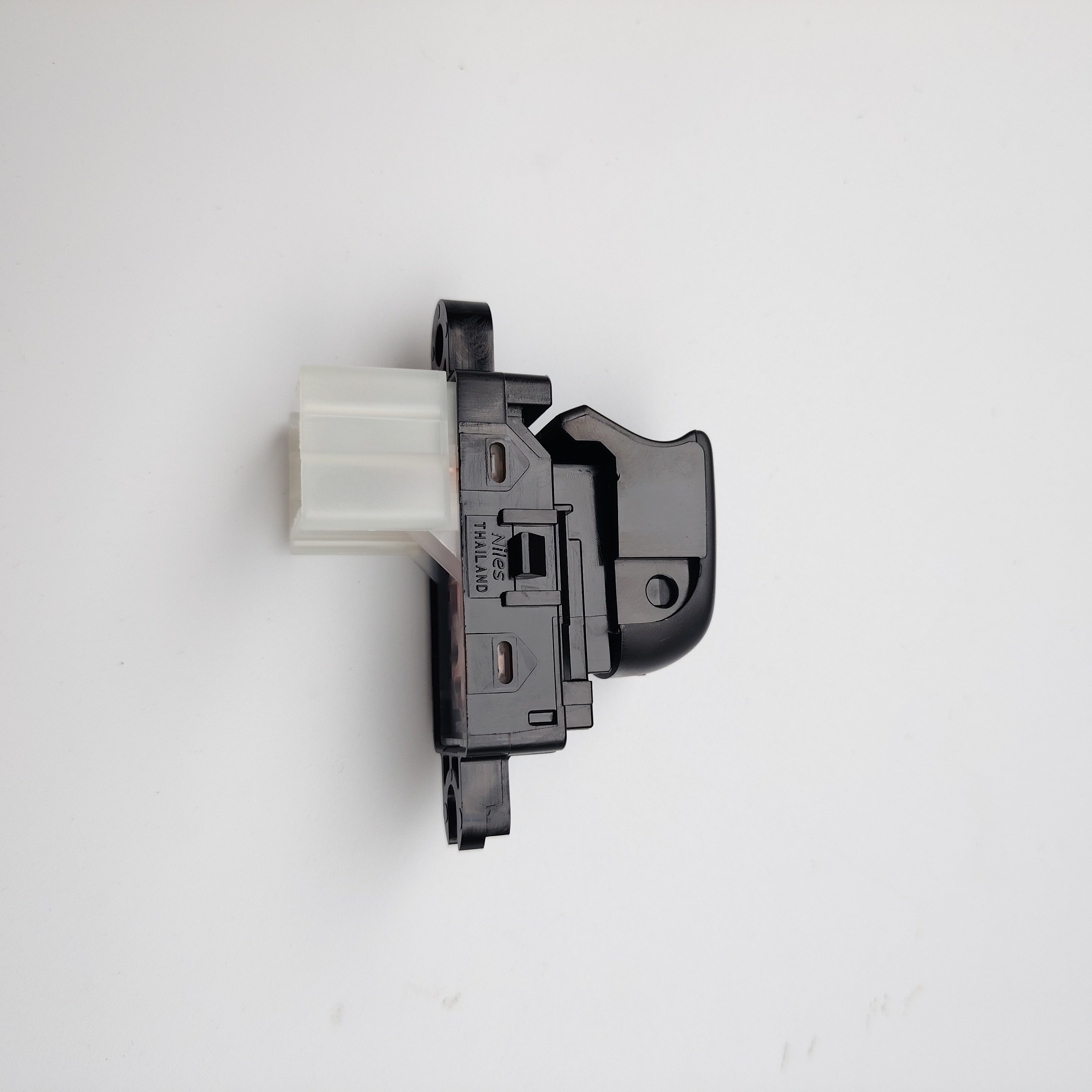 Power Window Door Window Switch 25411-4CE0A for Nissan 25401-5BD0A 25401-2GG0A 25401-5BC0B 25401-5MA0B