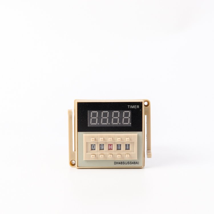 Miniature SPDT Time Relay ICs 5V Nominal Voltage Repeat Cycle Delay Timer Sealed Auto Switch for PCB Use Protective