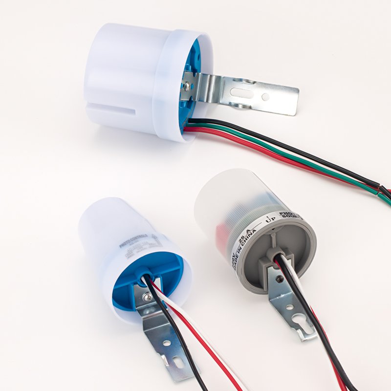 Sensitive Auto Three-wire Photo Switch on Off Photocell Street Light Switch AC 220V 10A Electronic Photoswitch Sensor Switch