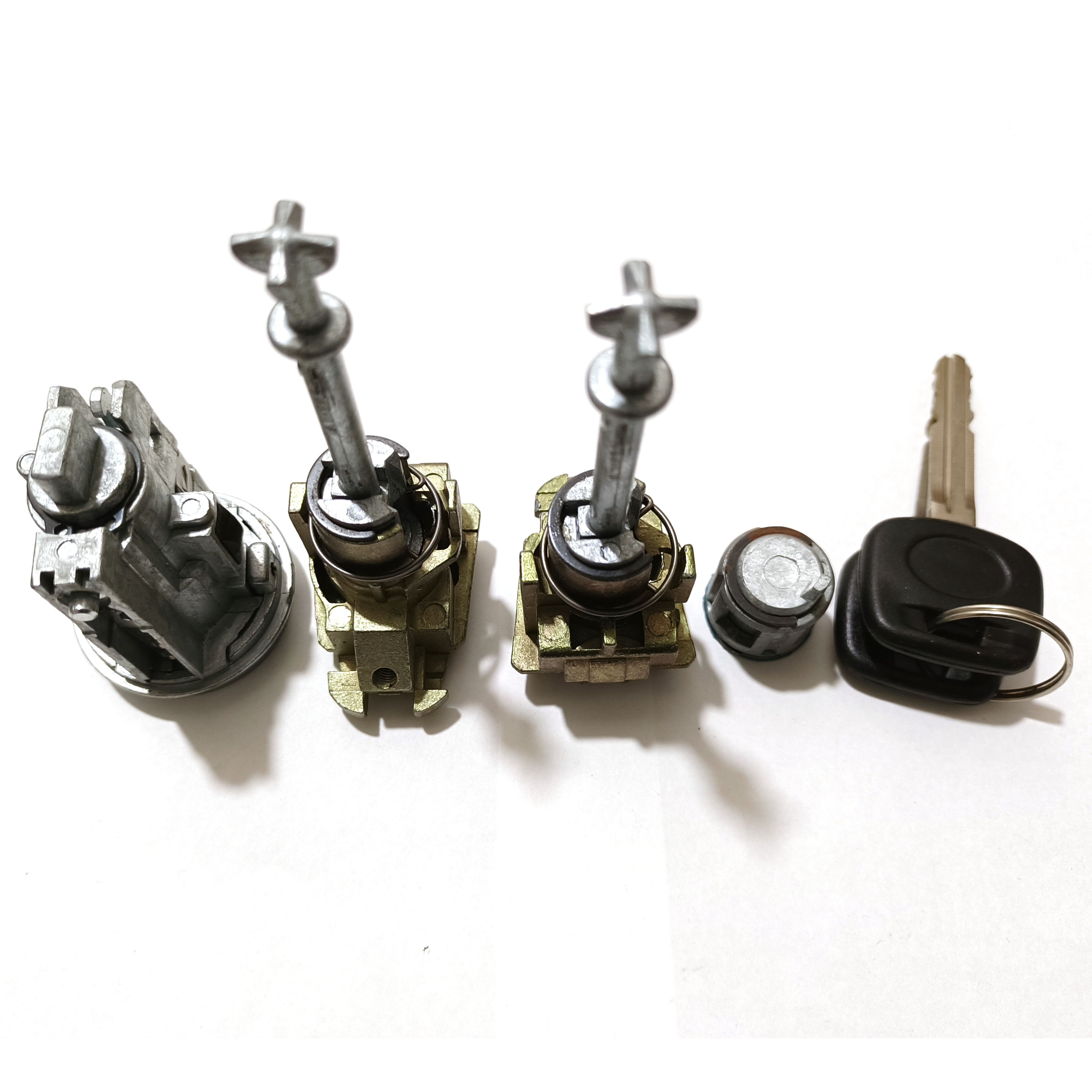 Hot Sales Ignition Switch for HILUX VIGO 2458135-211 24581-35