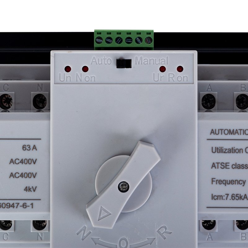 4p 63a Mini Dual Power Manual Auto Control CB Transfer Switch for Generator and Solar Power Conversion