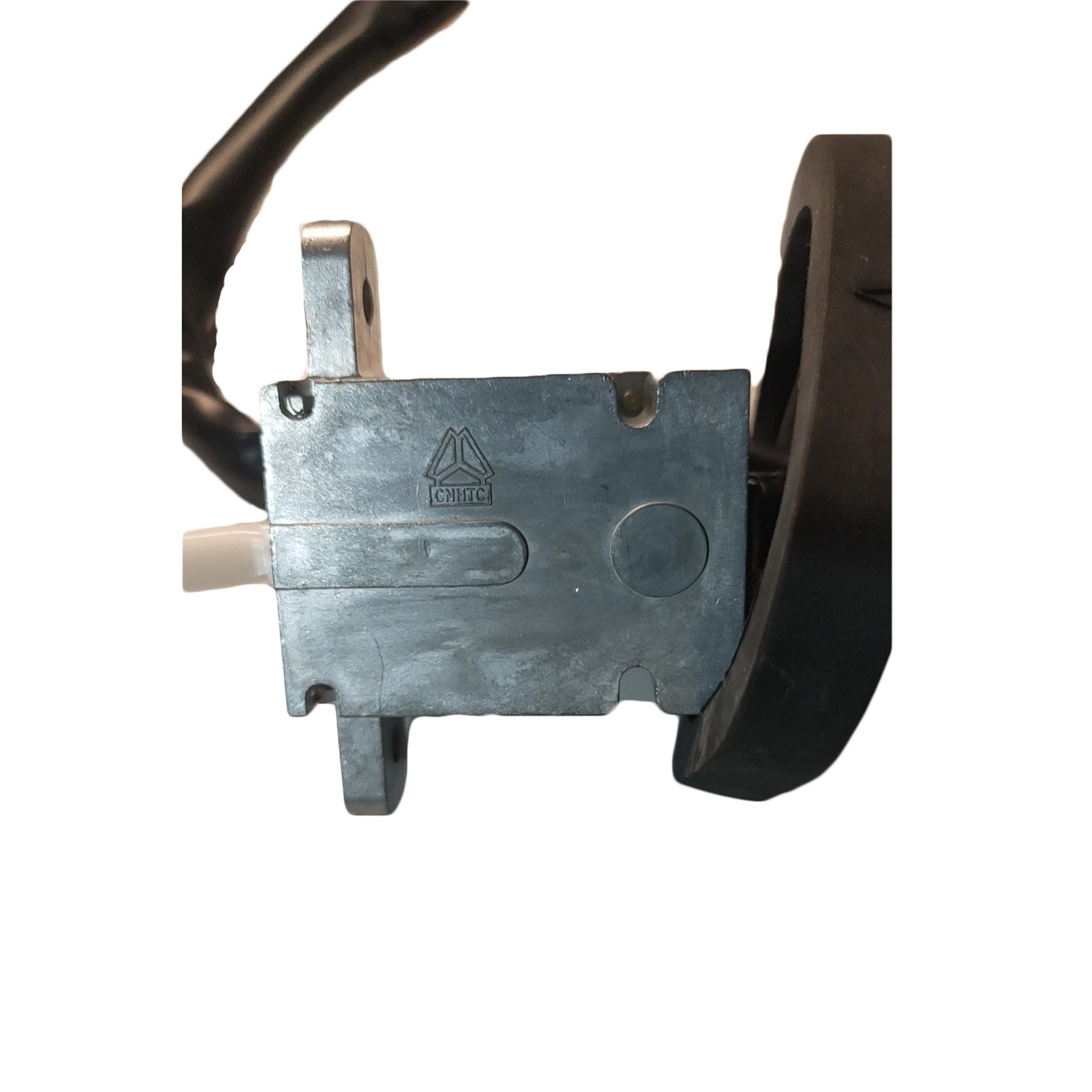 New Front Turn Signal Switch for Howo WG9930583117