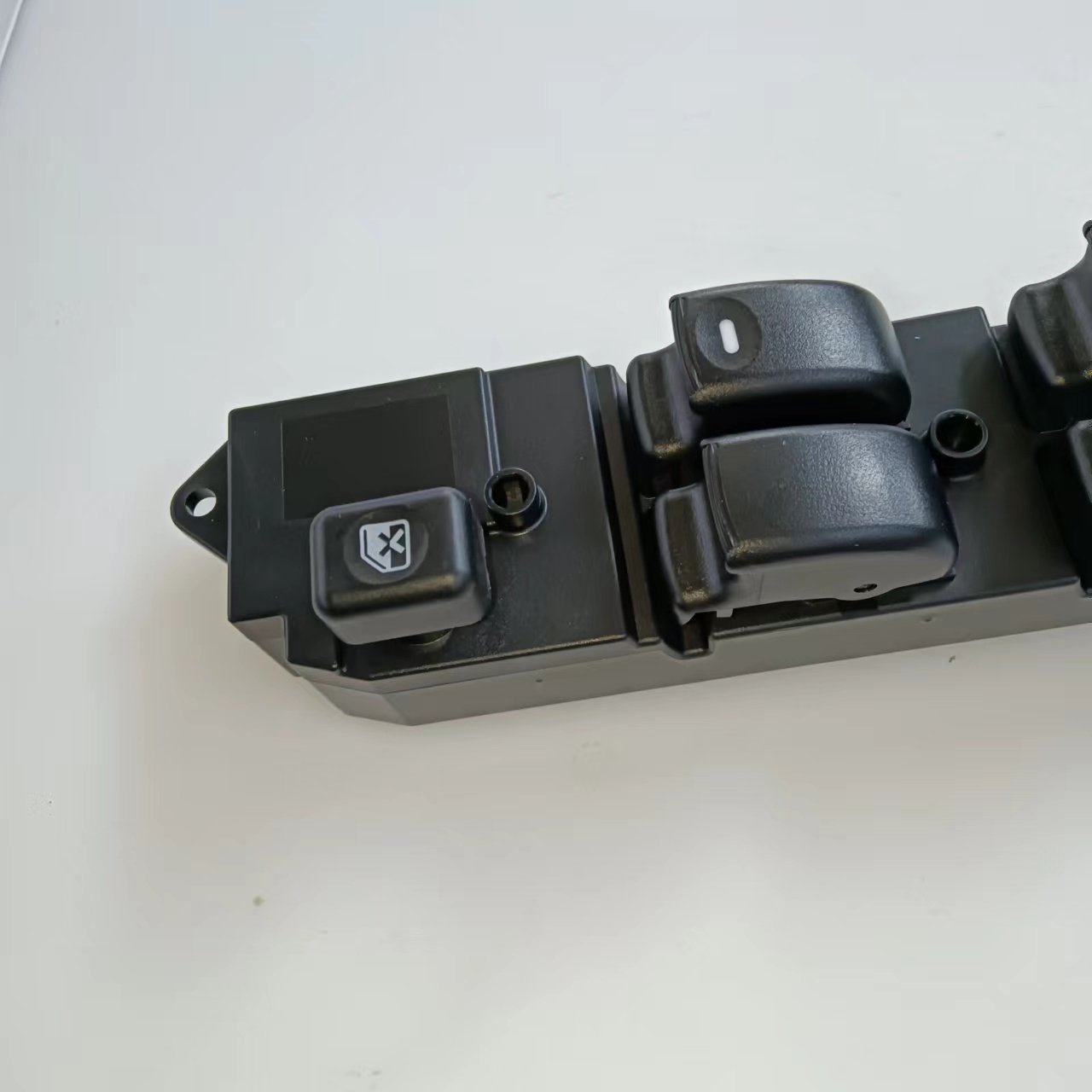 MR194826 MR260387 Front Left Driver Side Power Window Master Switch for Mitsubishi Lancer Pajero L-200 Magnum 2002-2007
