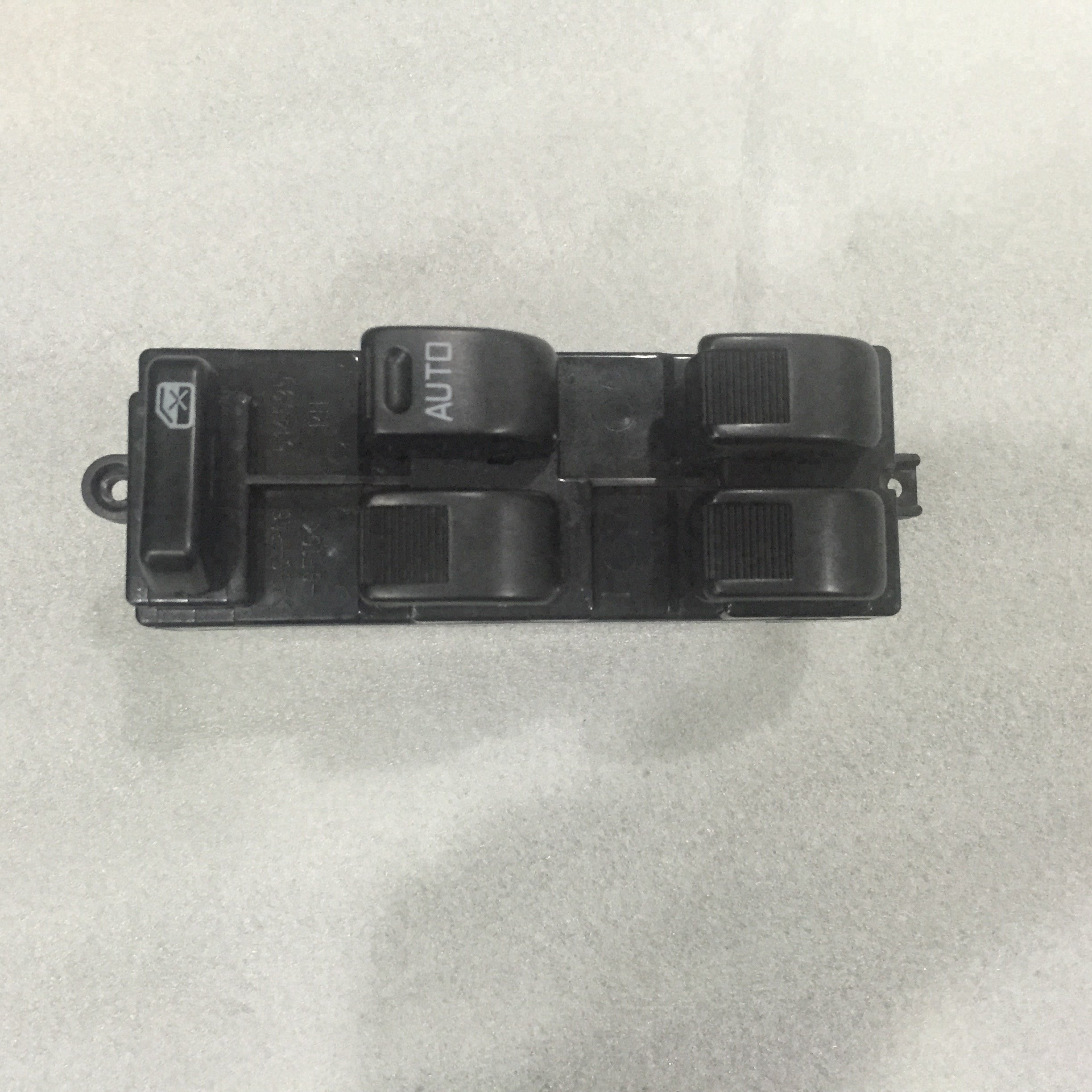 RHD Electric Power Master Window Switch Button for Toyota Avanza Sparky Cami Duet Daihatsu Terios Sirion OEM# 84820-B0010