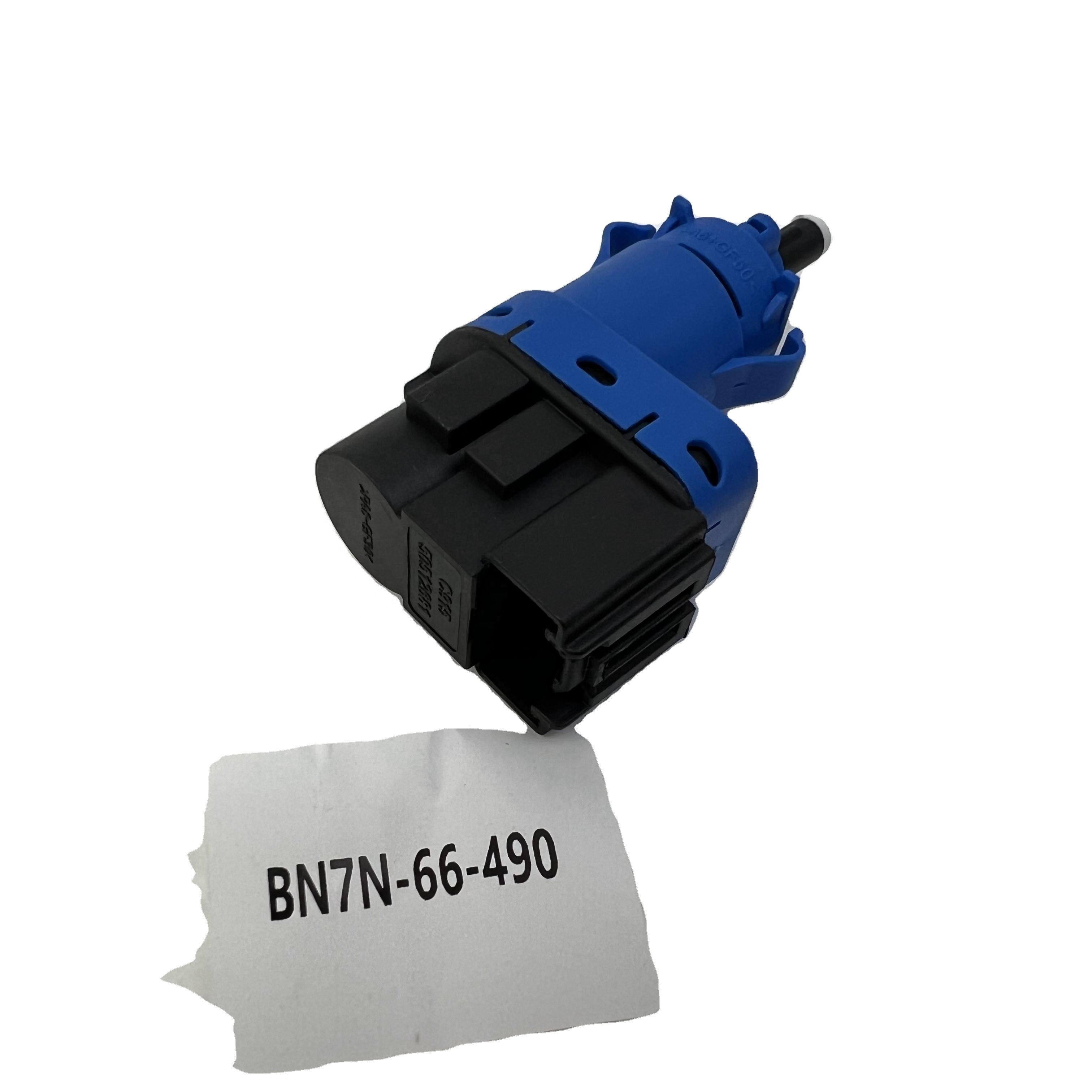BN7N-66-490 Brake Pedal Stop Light Lamp Switch Fits for Mazda 2 3 5 6 CX-5 MX-5 Miata