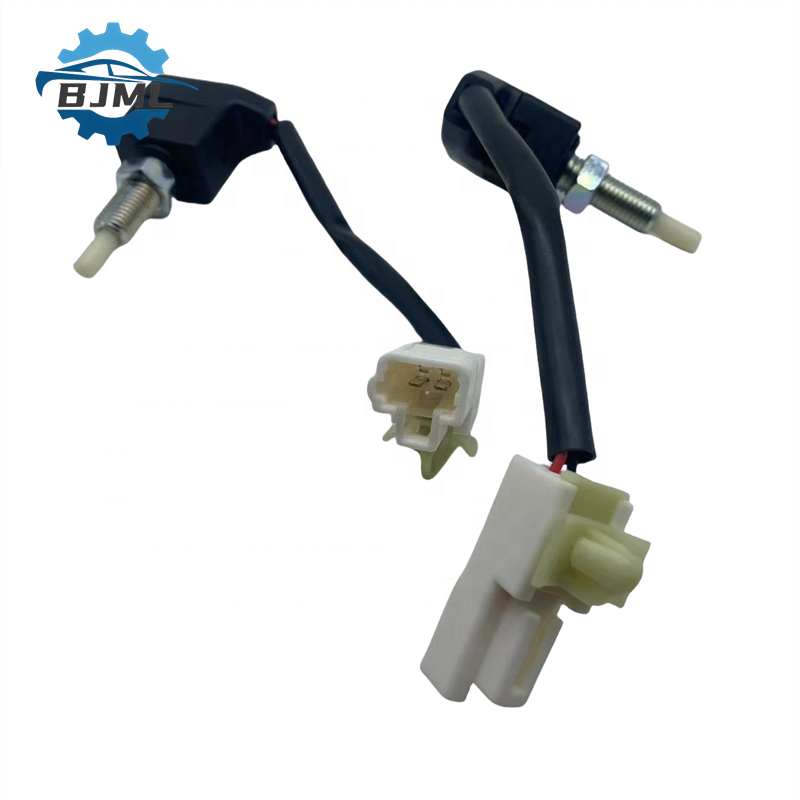 High Quality Auto Electrical 938402E000 Clutch Pedal Switch 93840-2E000 for Hyundai Kia Optima Sorento Forte