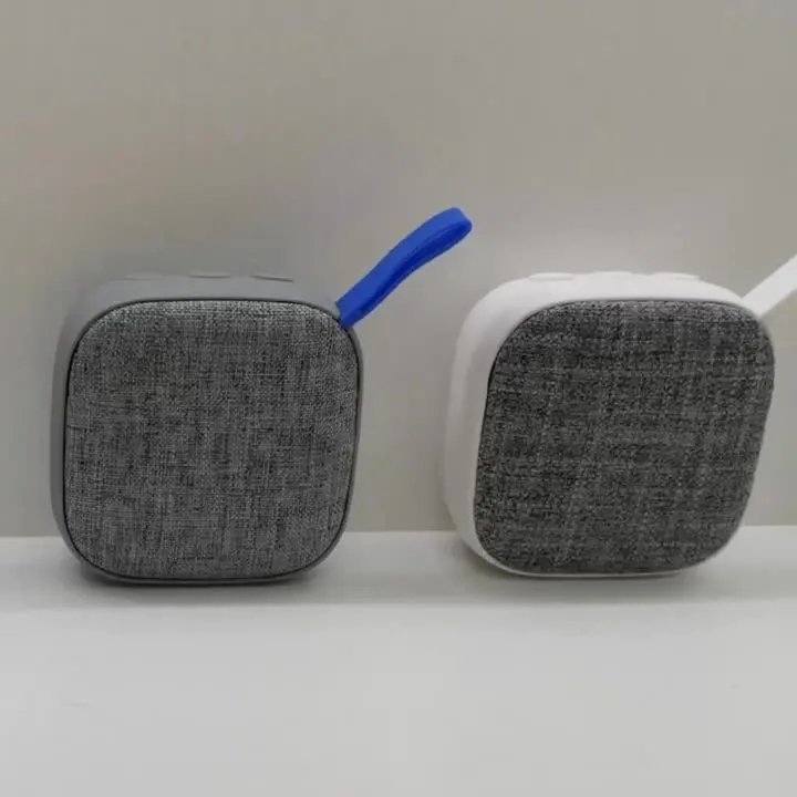 2023 New Customization Wireless Bluetooth Audio Speaker with USB Charger for Automotive Use