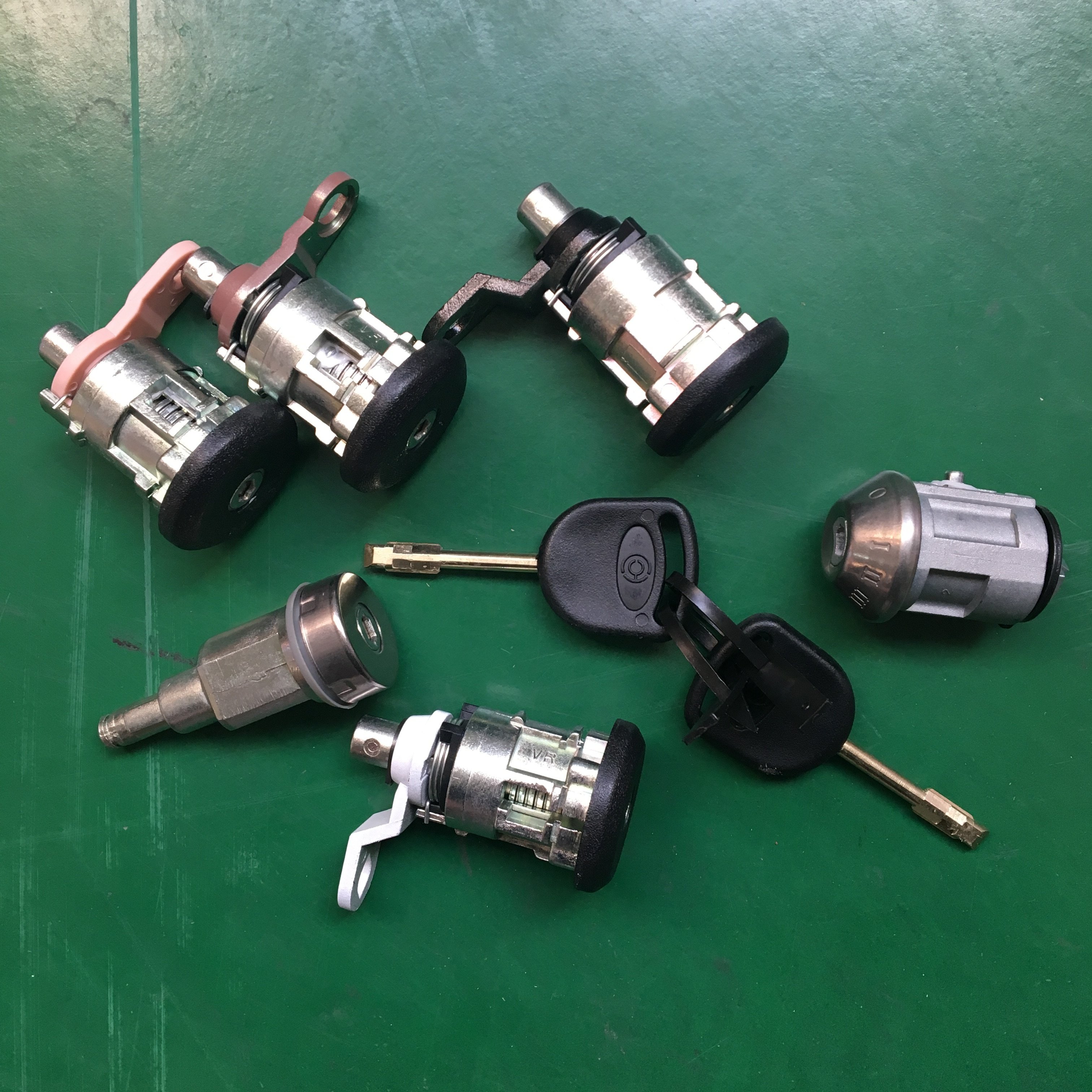 China_Auto_Lcok_1074765 95VBB22050FG 95VBB22050HG BG Ignition Switch Fit for Ford Transit MK4 MK5