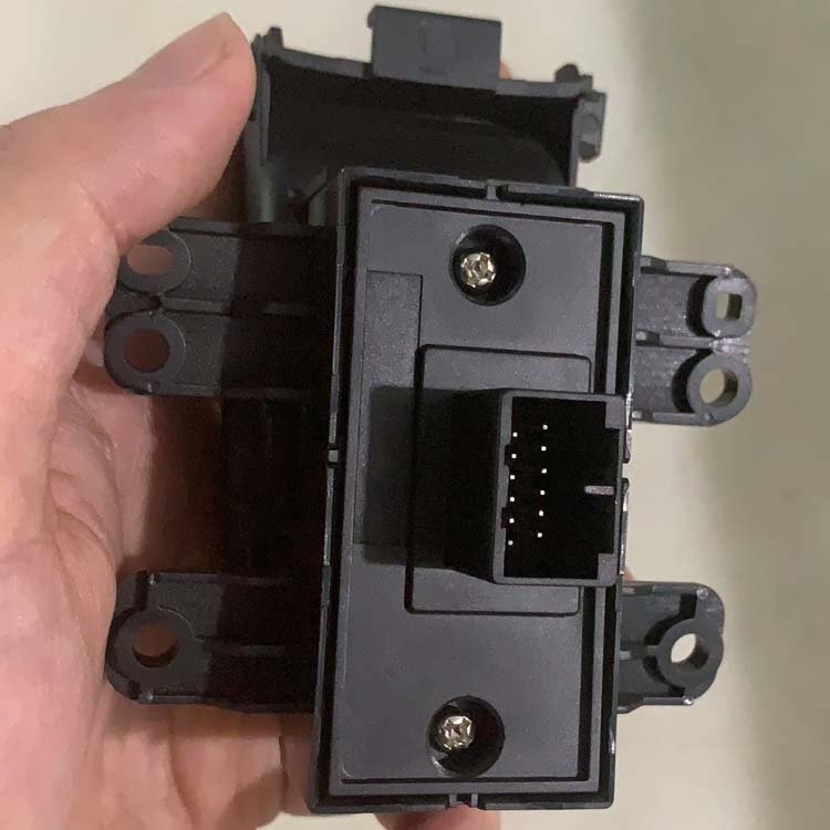 35355-T7A-J01 Madali Electronic Auto Hand Brake Button Parking Brake Switch for Honda Hrv Xrv Hr-V Xr-V 35355-T7A-J01