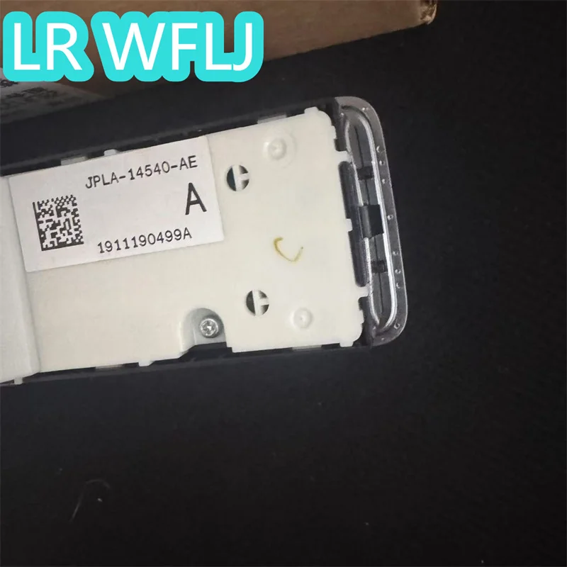 Genuine RH Front Window Switch LR123006 for Range Rover 2013 Sport 2014 Auto Switches
