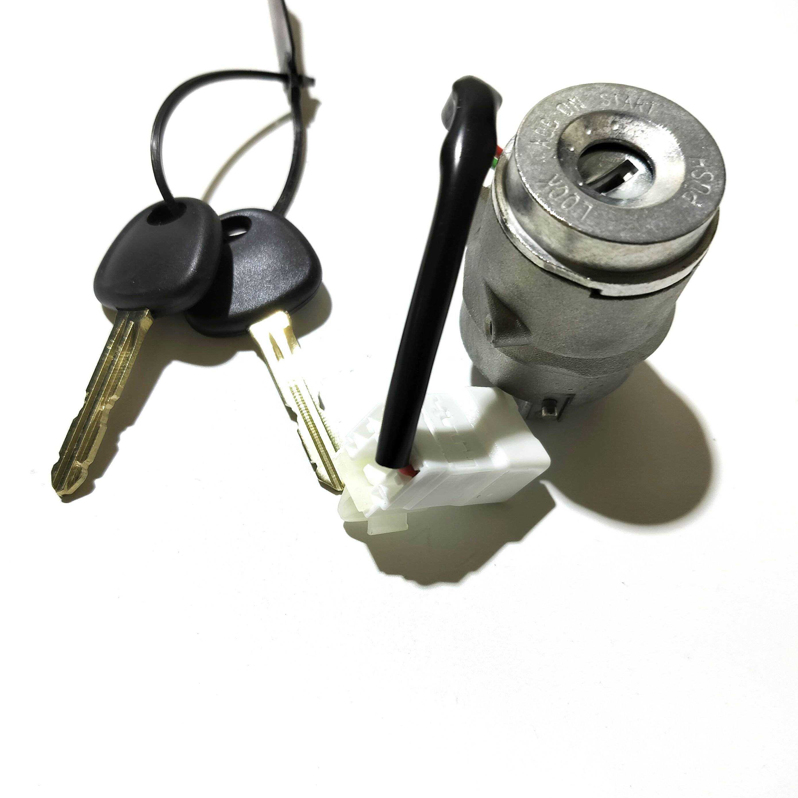 81900-1GL00 81920-1EA00 US617L Suitable for 06-09 Ignition Lock Cylinder Switch With 2 Keys