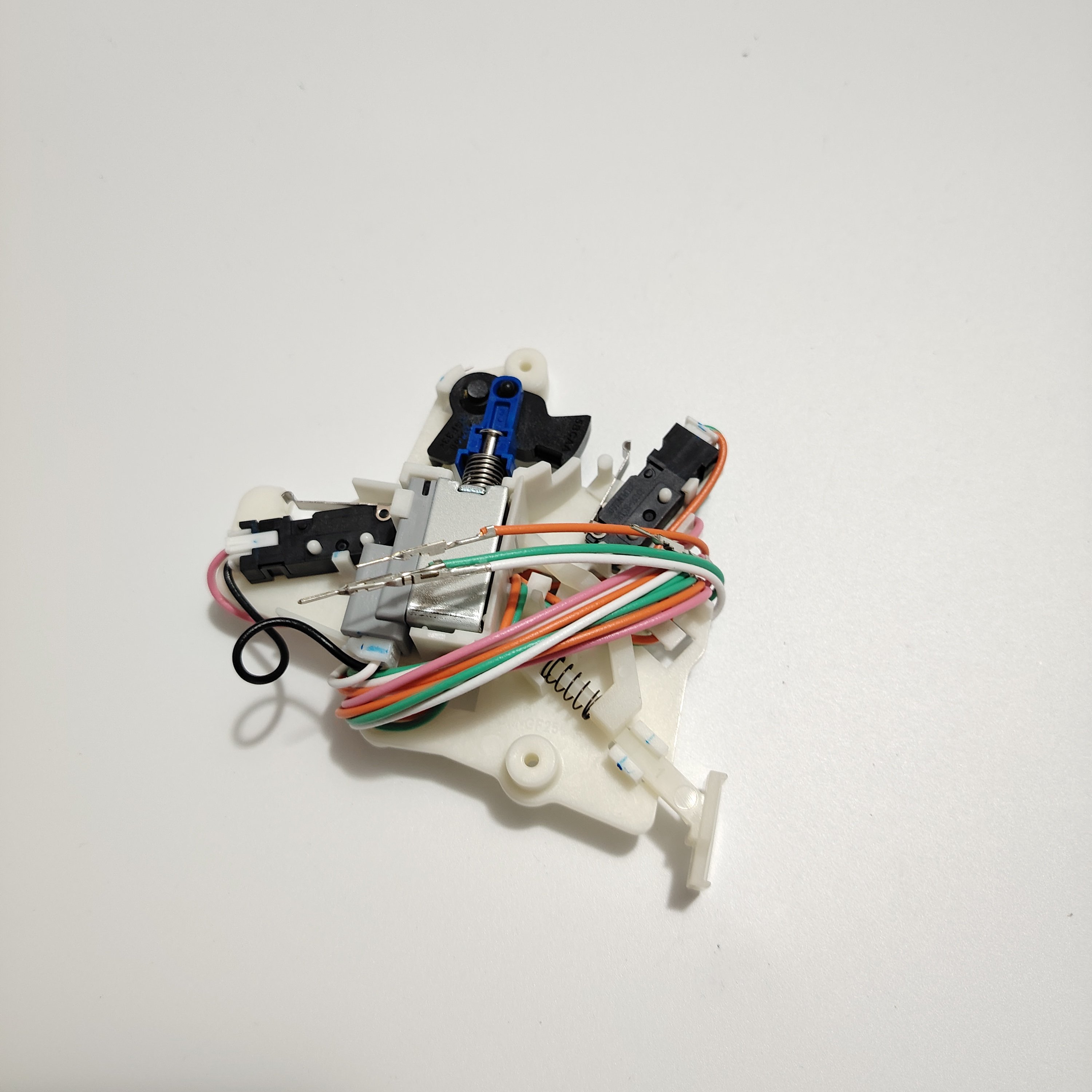 34950-4EA1B Car Shift Lock Solenoid Valve Park Switch for Nissan 34950-4CE1C 34950-4EA1A