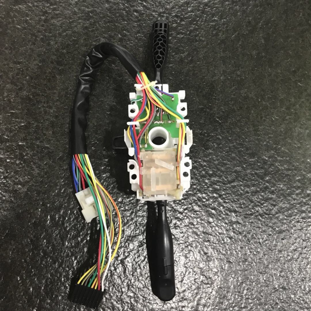 RHD High Quality Combination Switch Turn signal Switch for DAIHATSU EYSPAYS S91 OE# 84310-87D20-000