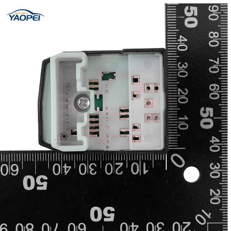 Good Quality Left Driver Side Mirror Control Switch 84870-34010 8487034010 for Toyota Prius C 2014-2019