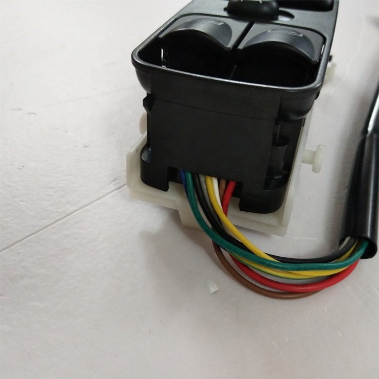 C W203 Auto Front Left Power Window Switch Assembly Power Window Switch 2038200110 for Mercedes-Benz C-CLASS