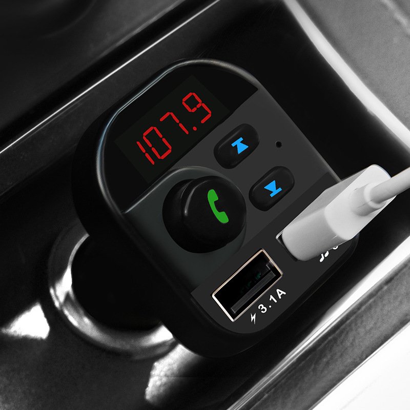 805E Car Charger Dual USB Multi-function Wireless Hands Free Car BT Kit Read TF Card/USB Music Car Wireless Fm Transmitters