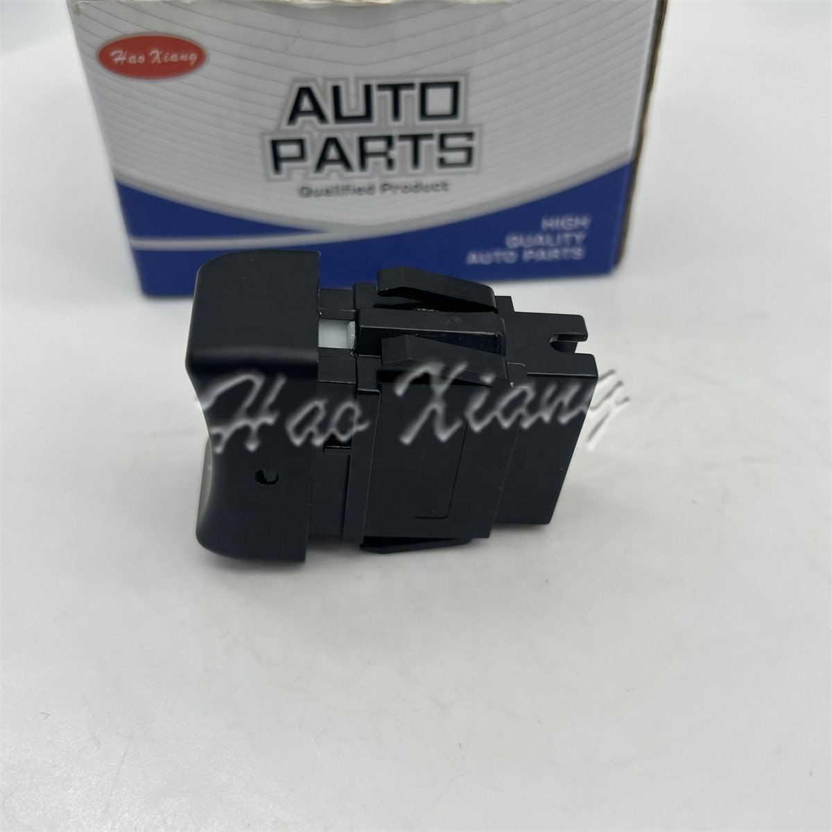 Haoxiang 7700705925 High Quality Window Master Switch Button for Renault R9 R12 R19