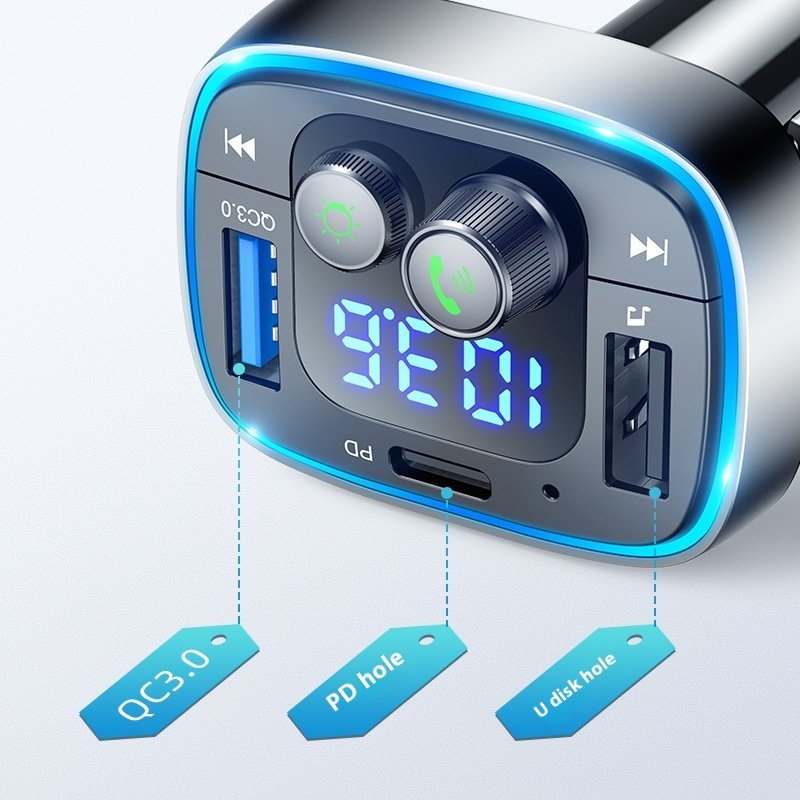 36W Fast Charging for Bluetooth Car Player Lantern Digital Display Screen One Three USB 3.0 Ports Apple Pd Fast Charging MP3