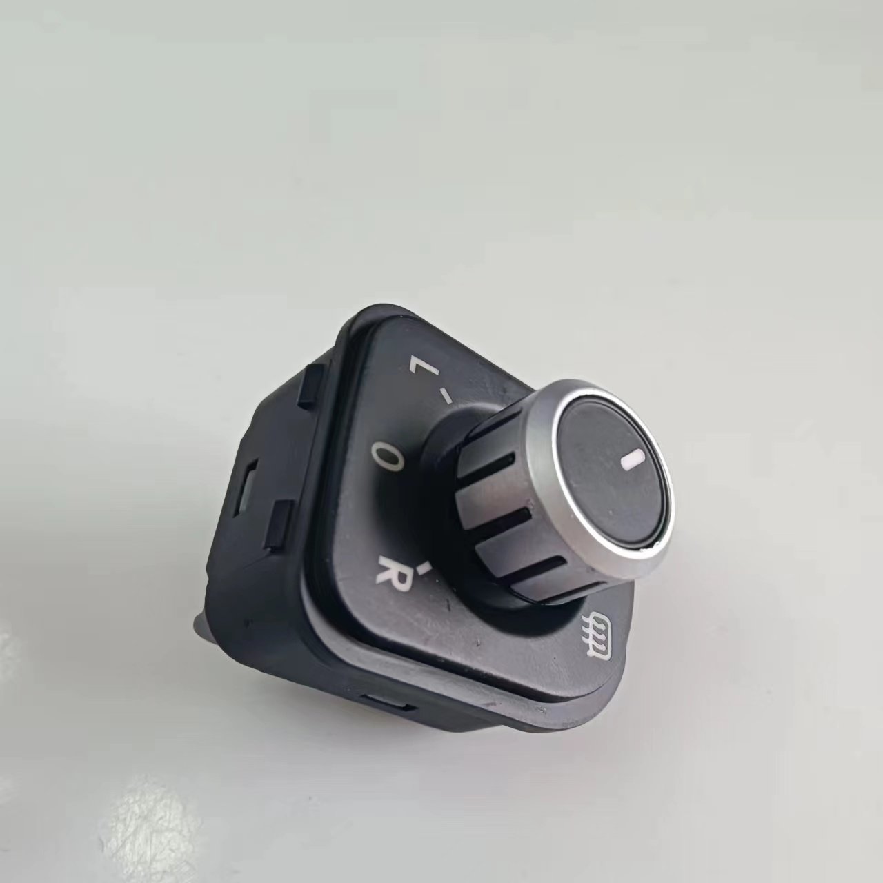 Chrome Power Side Mirror Adjust Switch Knob 5ND959565B Compatible for Jetta MK5 Golf MK5 MK6 Rabbit Eos Passat B6 3C Tiguan