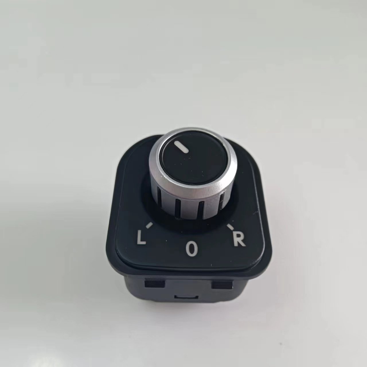 Chrome Power Side Mirror Adjust Switch Knob 5ND959565B Compatible for Jetta MK5 Golf MK5 MK6 Rabbit Eos Passat B6 3C Tiguan