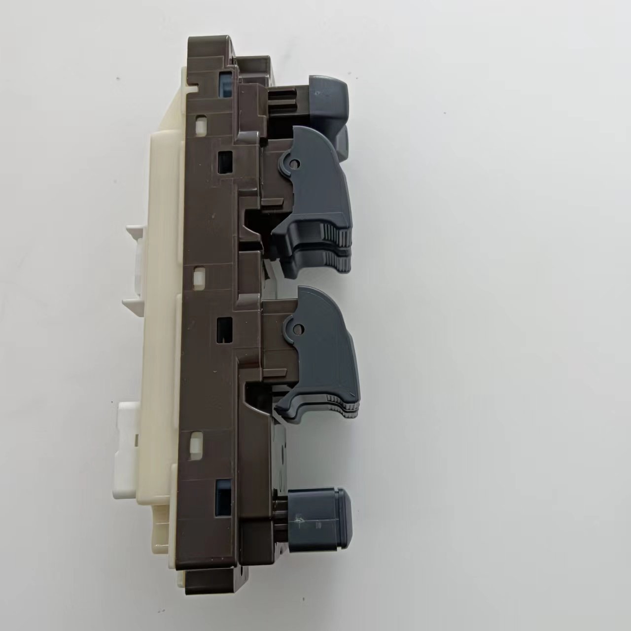 Power Master Window Switch 897400382D for Isuzu Dimax D-max 2003-2011