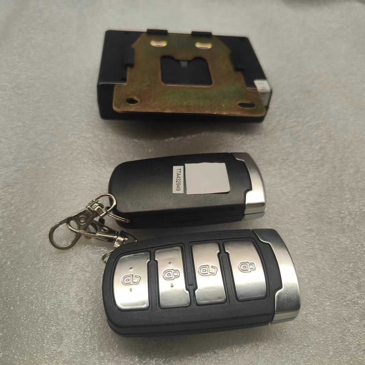 High Quality 26 Access Door Control Module New Condition Mini Bus Bus Door Remote Control Automotive Auto Switches