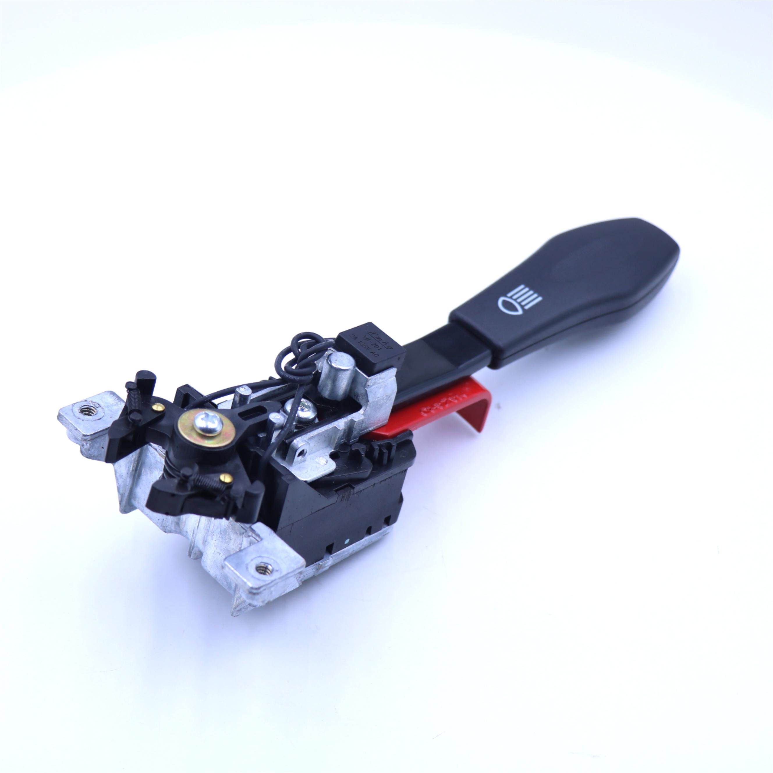 Good Quality 577.59005 TL30450 TL3045 Truck Turn Signal Switch for Freightliner Combination Switch New Condition