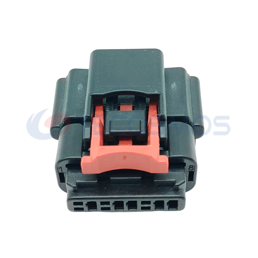 Auto Parts High Quality Automotive Waterproof Wire Harness Connector for Car 8-Pin Female ATSSPB-C08C-1AK