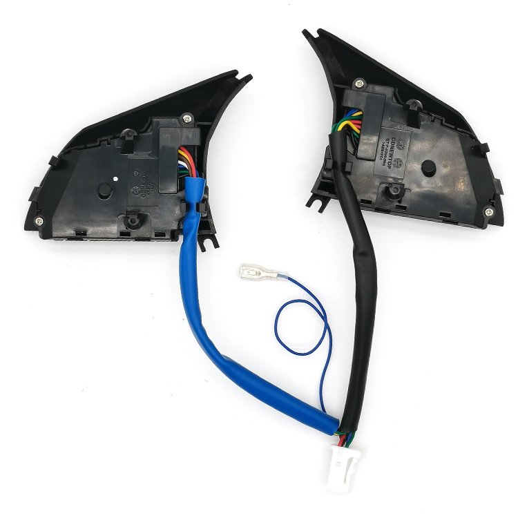 Factory Auto Switches Remote Cruise Control Audio Control Button for 2019 nissan Teana Kicks Steering Wheel Control Switch