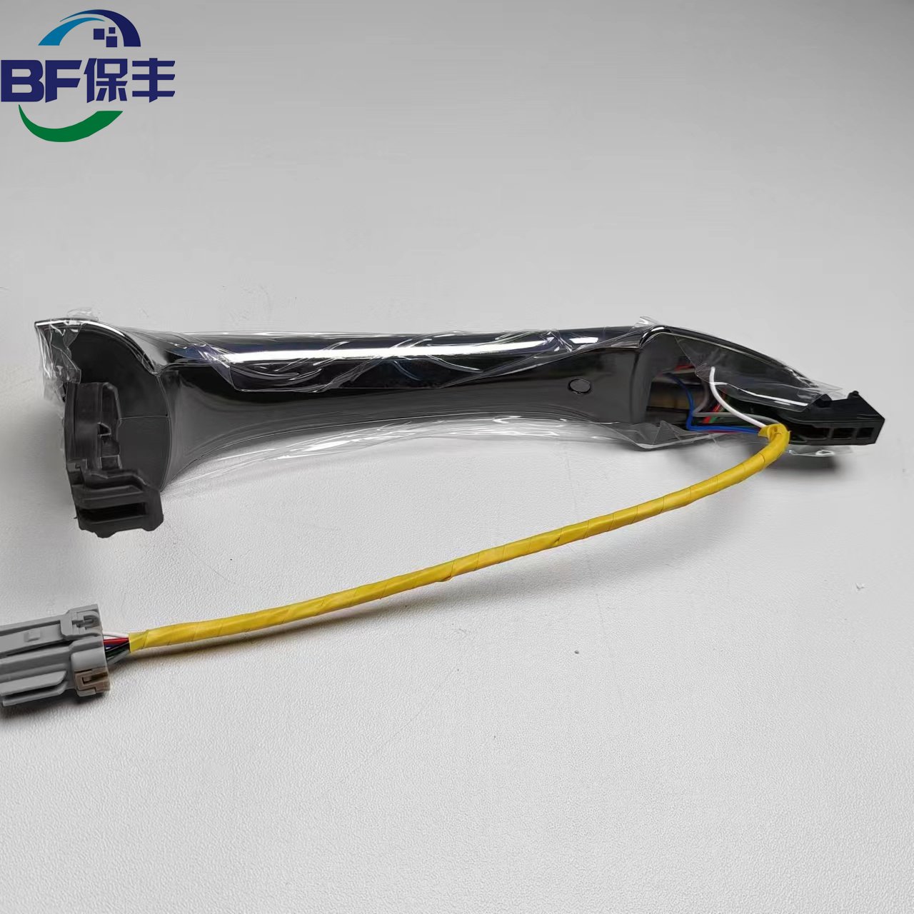 82651-J1230 82661-J1230 High Quality Door Handle Auto Door Handle for Hyunda82661 J1230