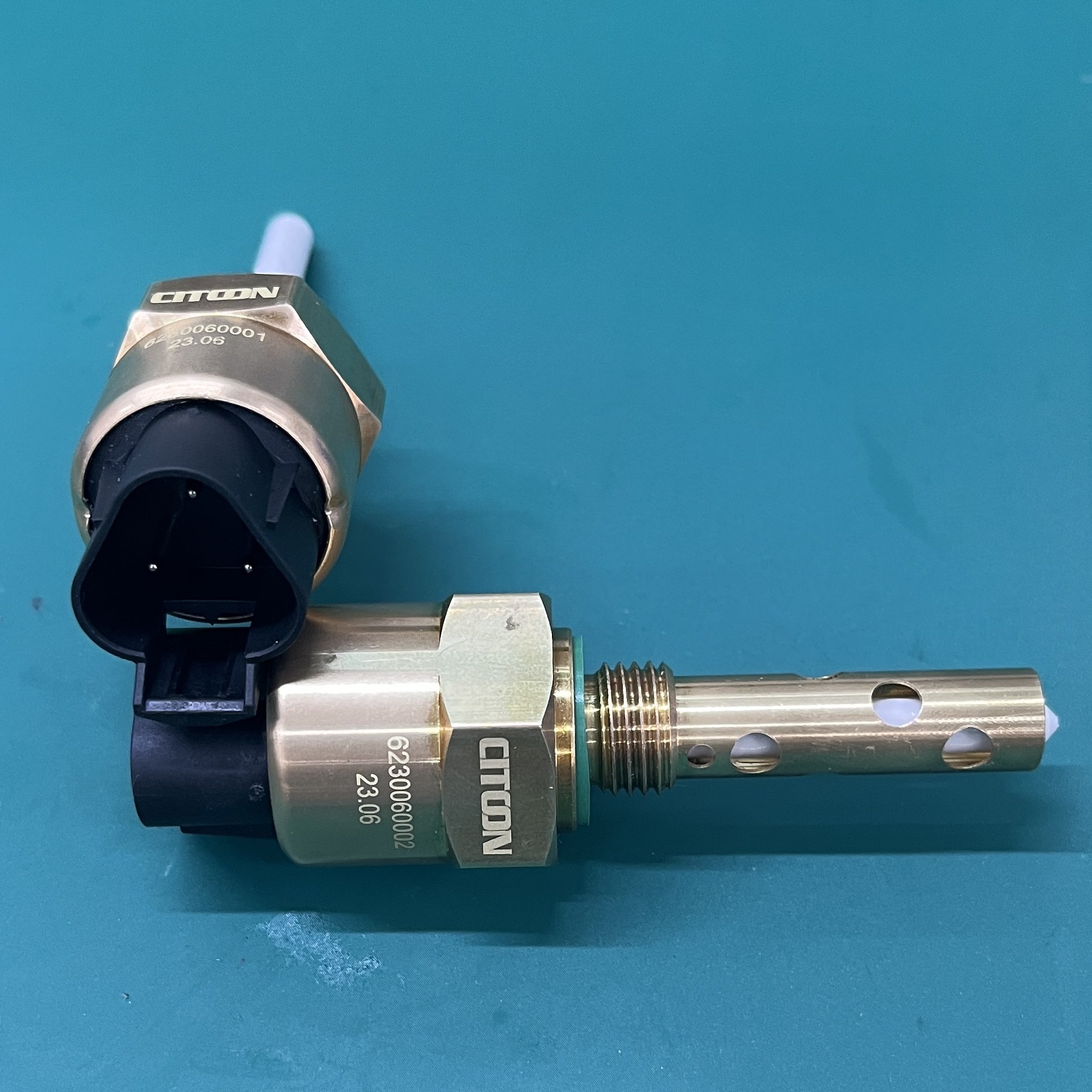 2024 CLS Series Smart Level Switches Hot Sale Automotive Off-Road Equipment Hydraulic Systems Mining Equipment Auto Switches