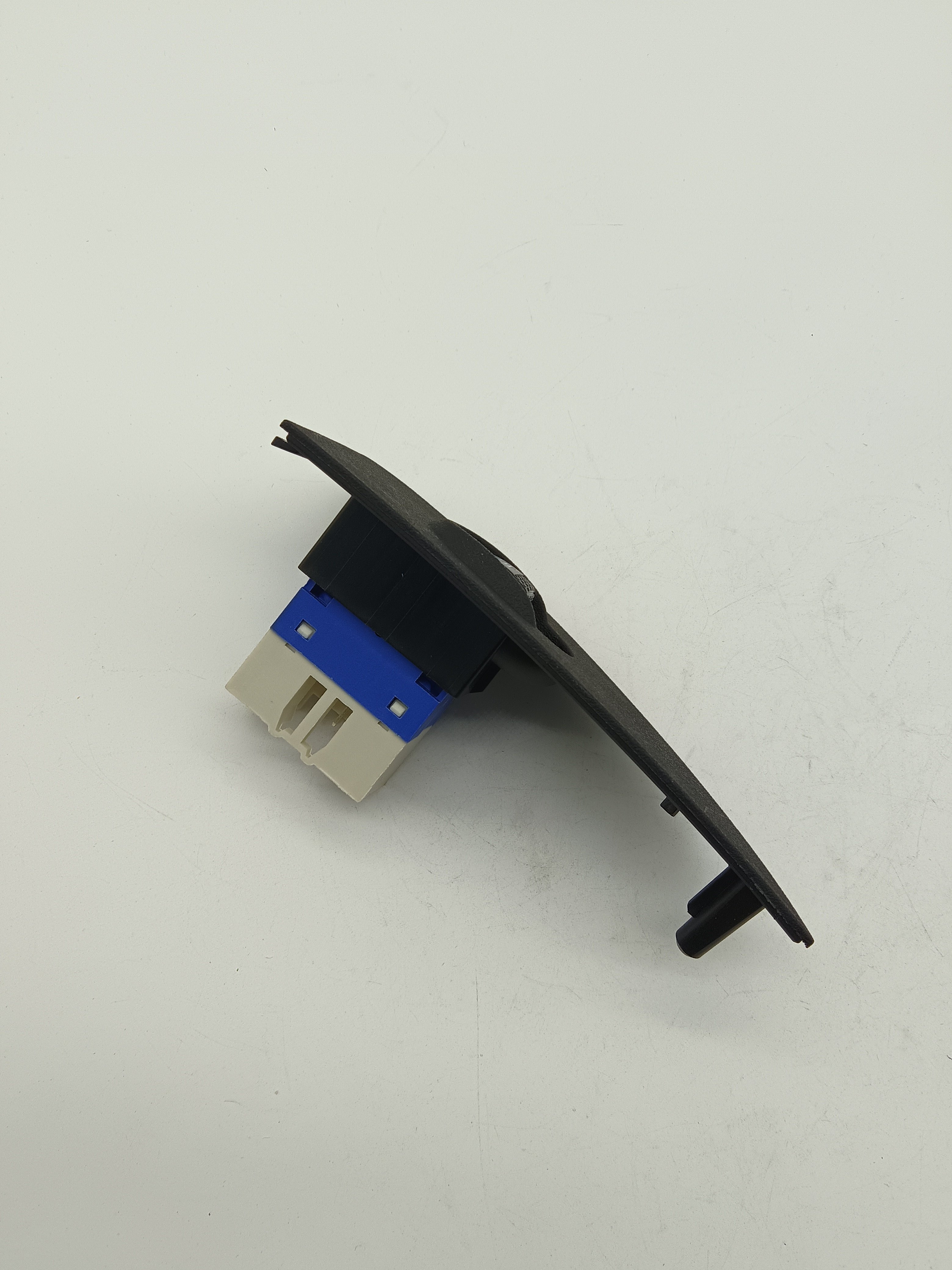Front Right 100157737 Window Switch for Fiat Palio Fire Siena Strada 2001-2015