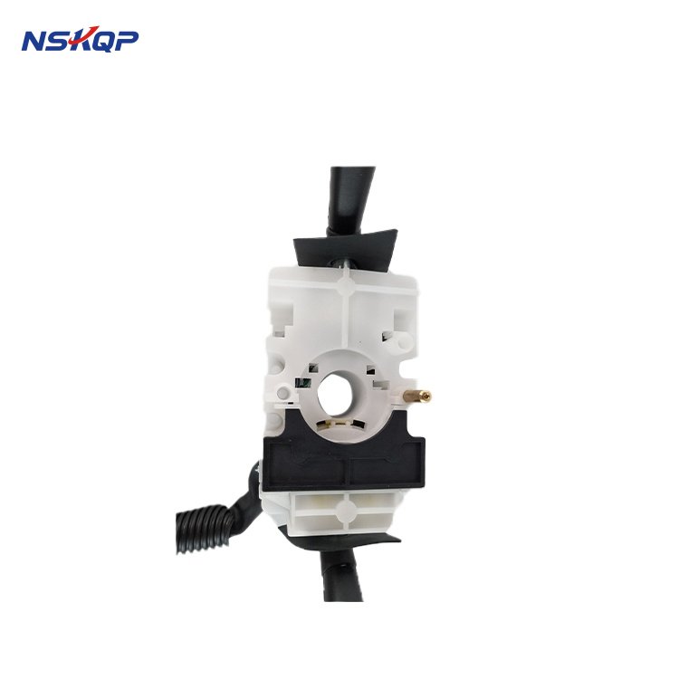 25560-00Z15 2556000Z15 Combination Switch Suitable for NISSAN UD290
