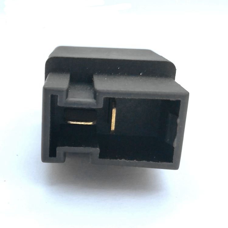 New Brake Light Control Switch 93810-26000 for Hyundai Getz