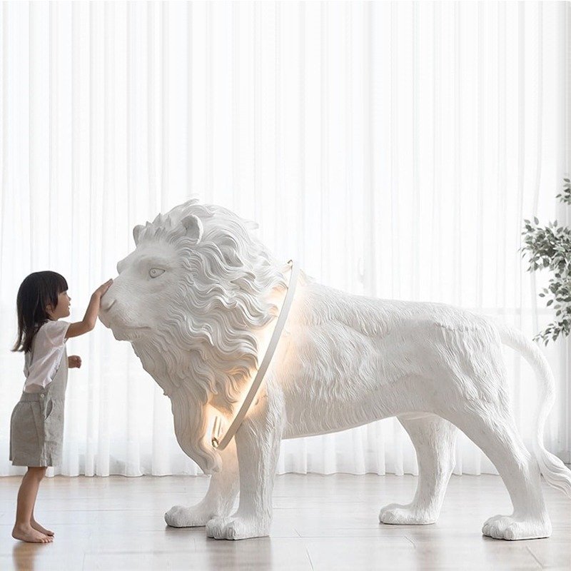 White Color Luxury Art Design Hall Decorative Landscape Sculpture lion Lamps Animal Giraffe Life Size Big Floor Lamp