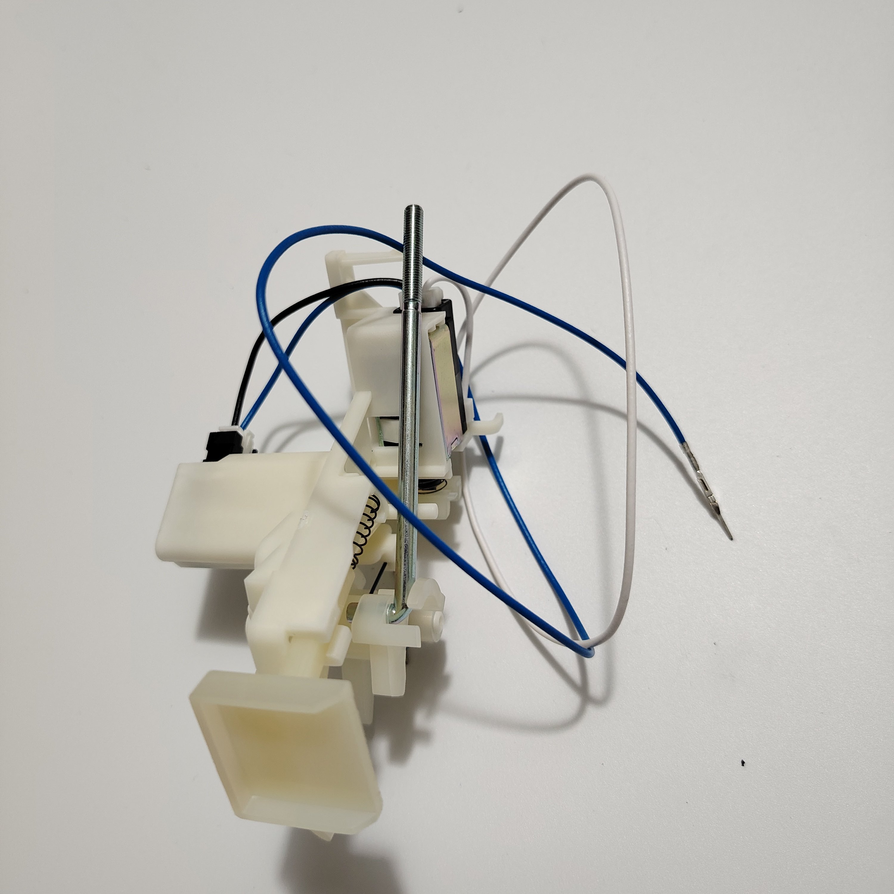 34950-4CE1C Car Shift Lock Solenoid Valve Park Switch for Nissan 34950-4CE1C 34950-4EA1A 34950-4EA1B 34950-EW00B