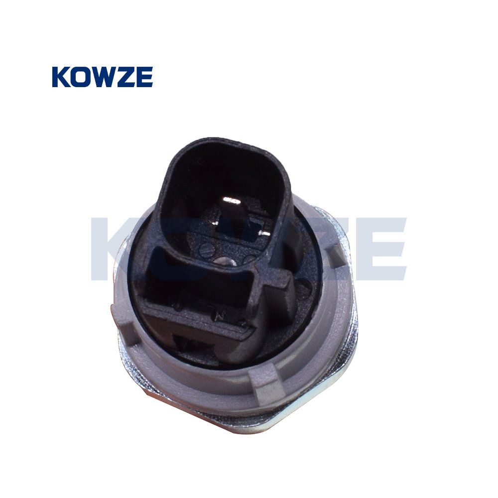 Engine Oil Pressure Switch Sensor for Toyota Hilux 4Runner Avensis 83530-60010 8353060010