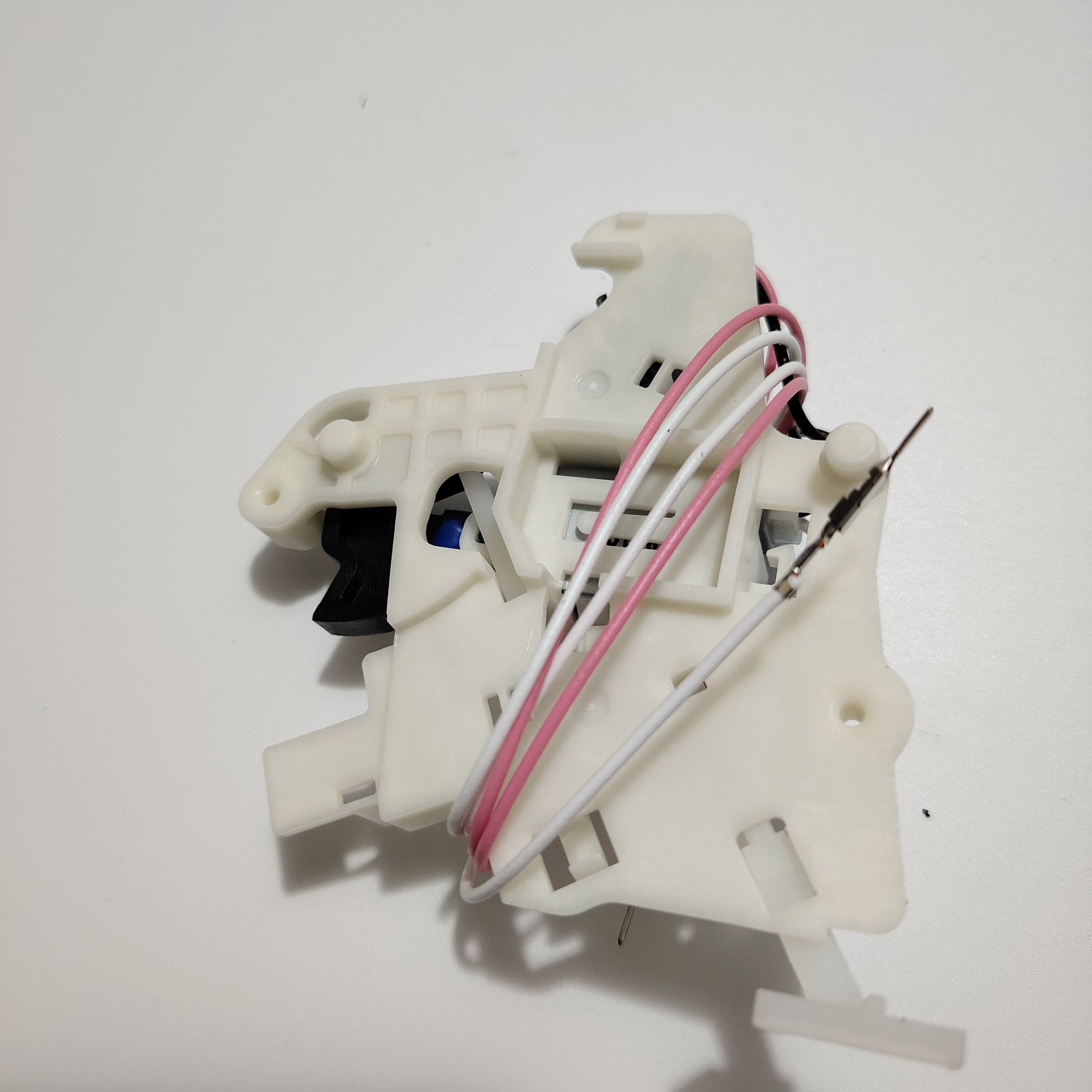 34950-4EA1A Car Shift Lock Solenoid Valve Park Switch for Nissan 34950-4CE1C 34950-4EA1A 34950-4EA1B