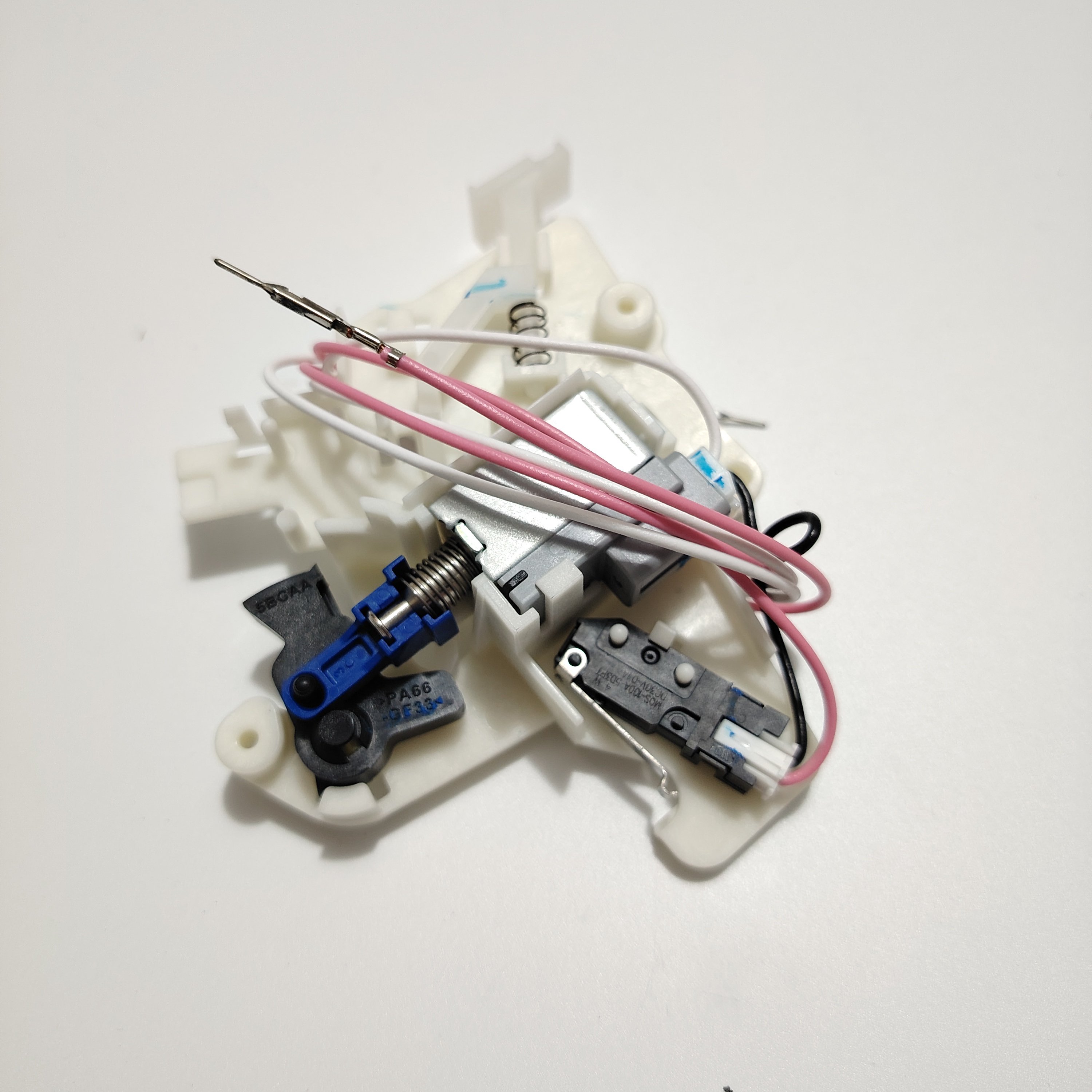 34950-4EA1A Car Shift Lock Solenoid Valve Park Switch for Nissan 34950-4CE1C 34950-4EA1A 34950-4EA1B