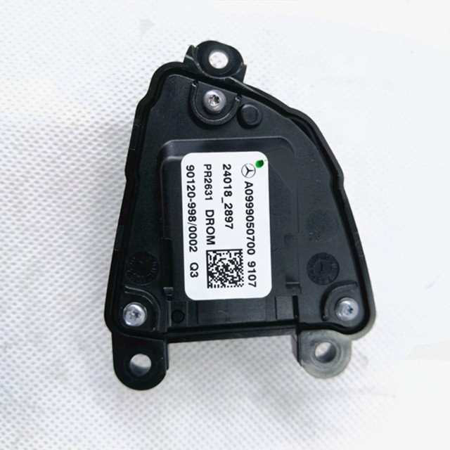 Steering Wheel Multi-function Switch A0999050600 A0999050700 for Mercedes-Benz CLS CLA GLA ML SL a B GLE Multi-function Button