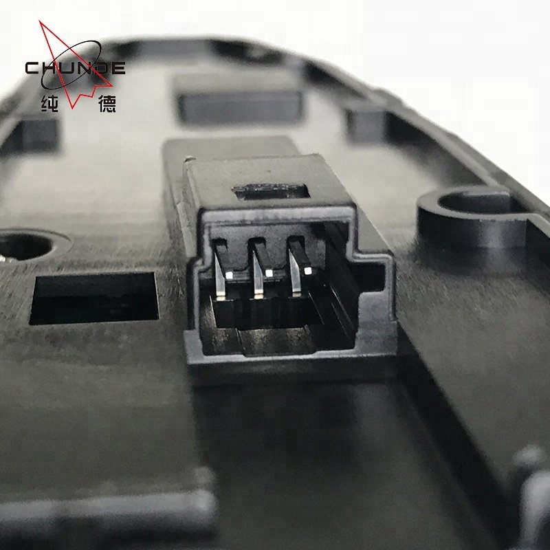 Wholesale Glass Lifter Universal Power Window Switch Press for Mercedes Benz