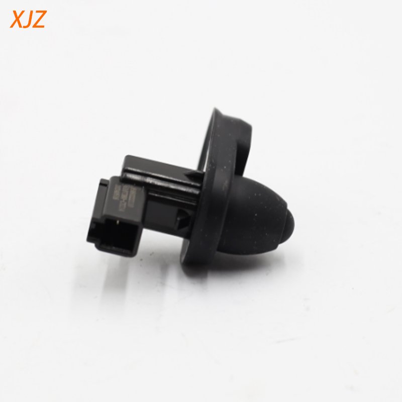 XJZ Automobile Switch 6107380-CYZ14 for ISUZU 600P 4KH1 700P 4HK1 Switch Door Lamp