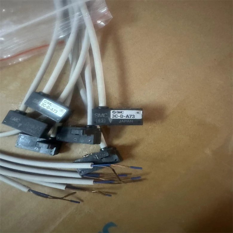 SMC Original D-A73 Reed Auto Switch General Purpose/Rail Mounting Style Industrial Application Switch Retail Industry Switch