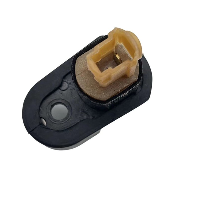 The Factory Best Selling Auto Parts for Nissan D22 KA24 Door Lamp Switch Light Switch