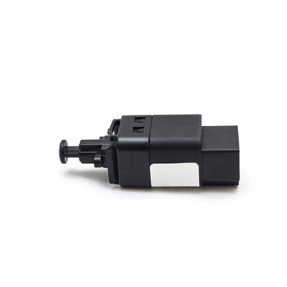 Parking Brake Switch Brake Light Switch Stop Lamp Switch for CHEVROLET OPTRA Hatchback CHEVROLET BEAT M300 OEM NO 96874570